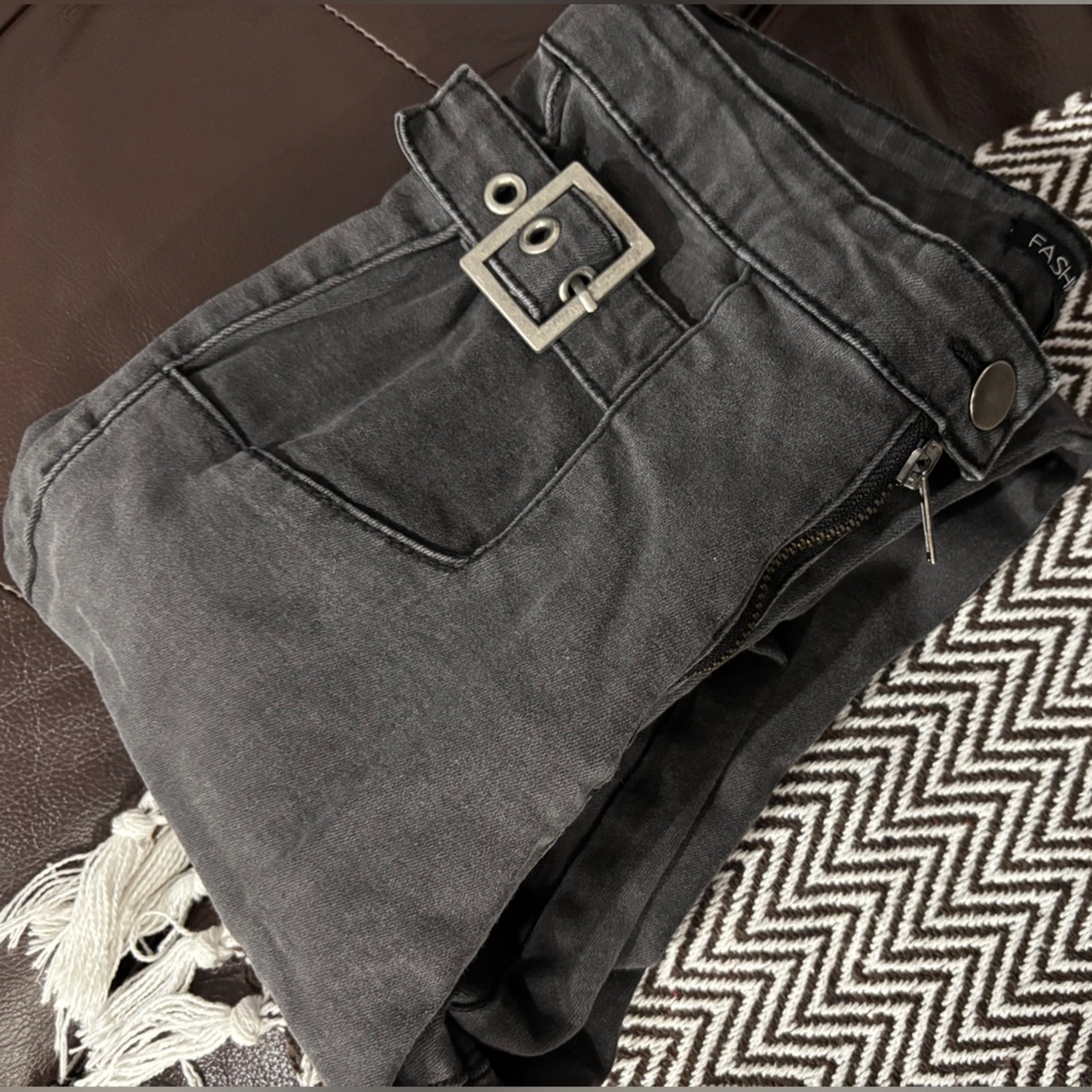 Fashion Nova Charcoal Jeggings Buckle Detail